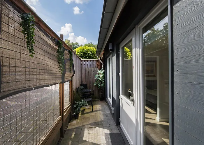 Luxe Wellness Apartment Apeldoorn With Jacuzzi And Sauna